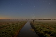 Der Simmergraben am Morgen.Naja so 15 Sekunden brauchte die Canon.Der Mond hat auch ein wenig mitgeholfen.(29.09.2018)