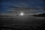 Morgens in den Rögnitzwiesen ( 14.09.2019 ). Vollmond.