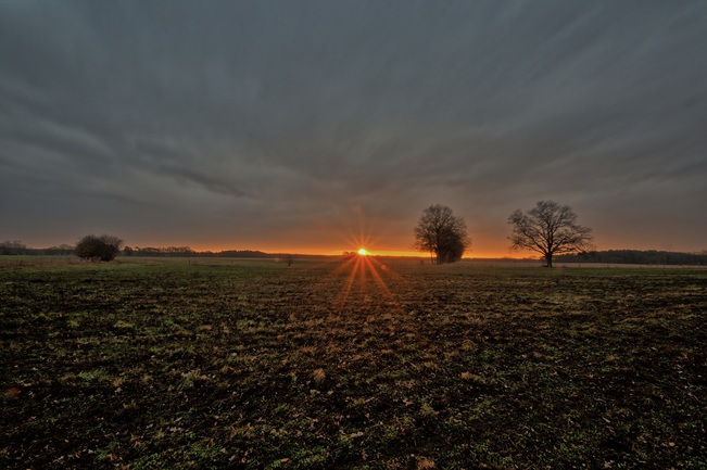 0m4a2708-09-10-easyhdr-raw-ji-ji-1.jpg