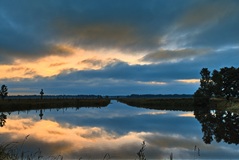 Ein Morgen Nähe Lübtheen.Farben real oder nicht real?
Der Schöpfer wie immer ohne Wasserzeichen.